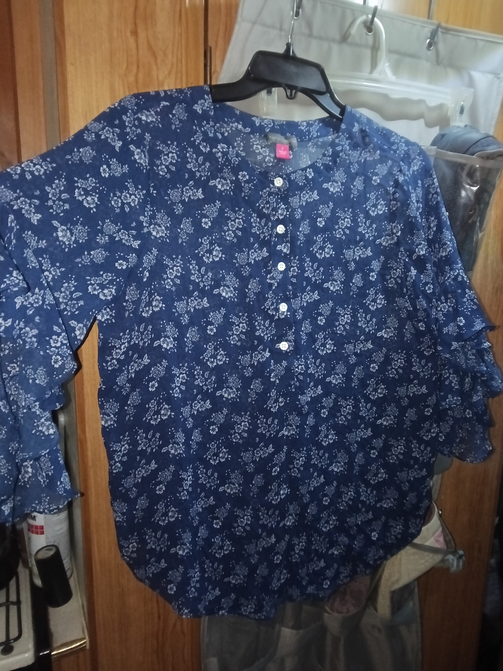 Vince Camuto Navy Blue Floral Henley Button-Front Top